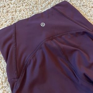 Lululemon leggings size 0! Message with questions